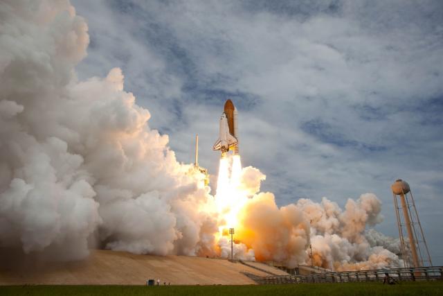 Gravitational Force - Legends of Learning